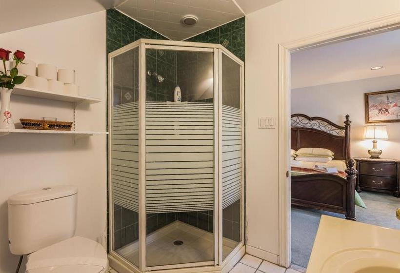 Hotel Bed&Breakfast Rose Garden | Toronto | Ontario | Canada 16