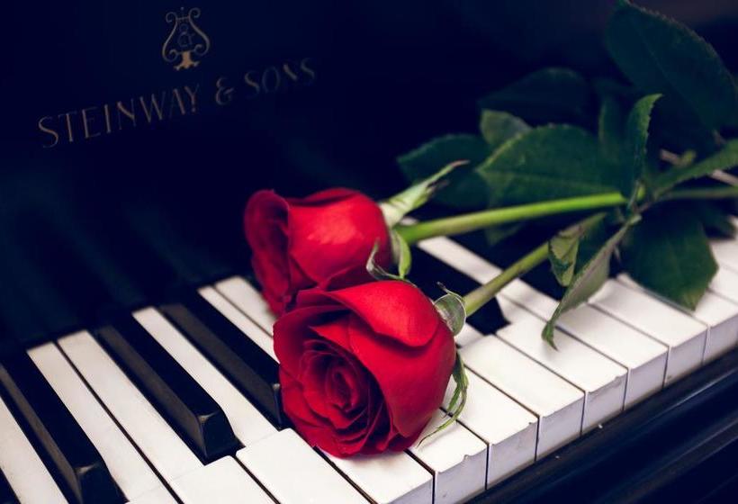 Hotel Bed&Breakfast Rose Garden | Toronto | Ontario | Canada 18