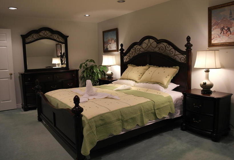 Hotel Bed&Breakfast Rose Garden | Toronto | Ontario | Canada 3