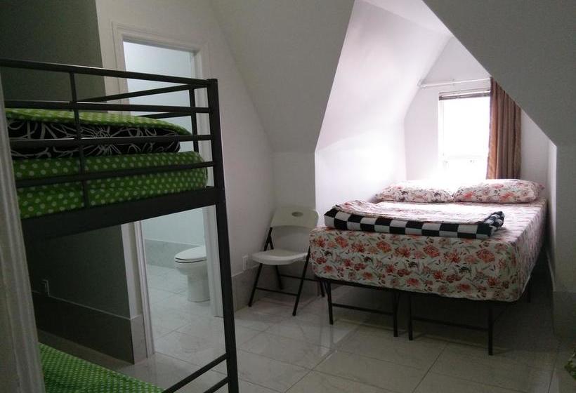 Hotel Chinatown Travellers Home | Toronto | Ontario | Canada 19