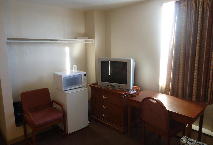 Canadiana Motel | Sudbury | Ontario | Canada 11