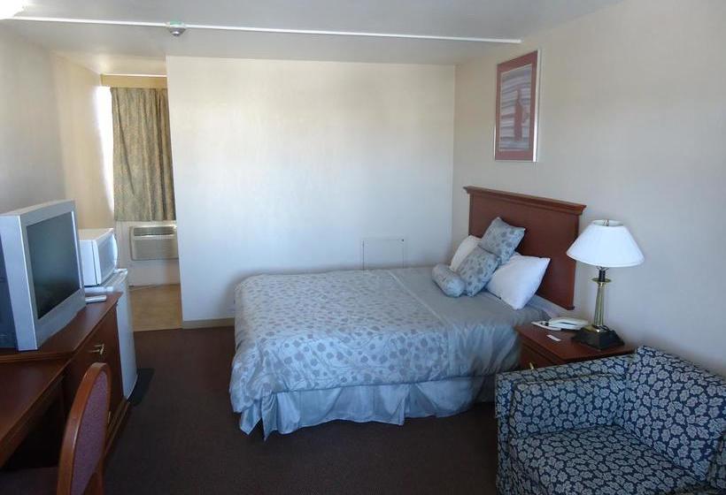 Canadiana Motel | Sudbury | Ontario | Canada 4