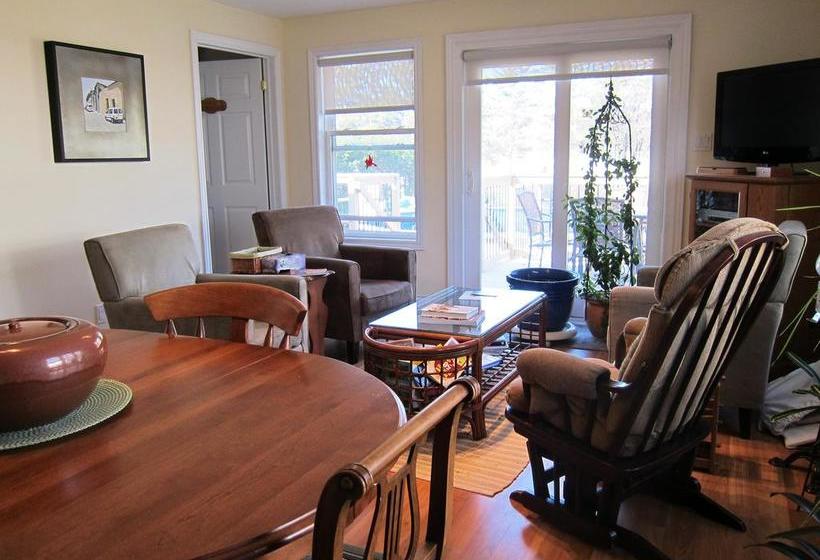 Hotel Bed&Breakfast Twin Pines | Peterborough | Ontario | Canada 3