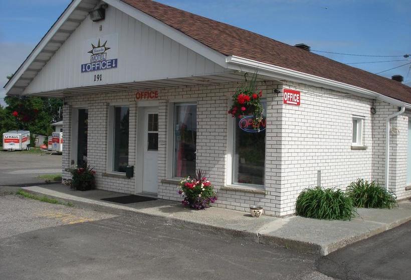 Lincoln Motel | North Bay | Ontario | Canada 2