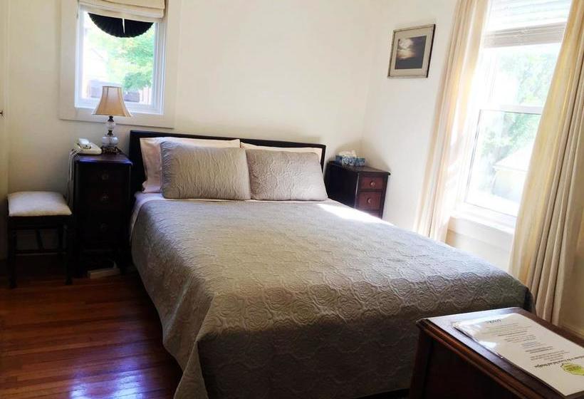 Hotel Acacia | Niagara Falls | Ontario | Canada 15