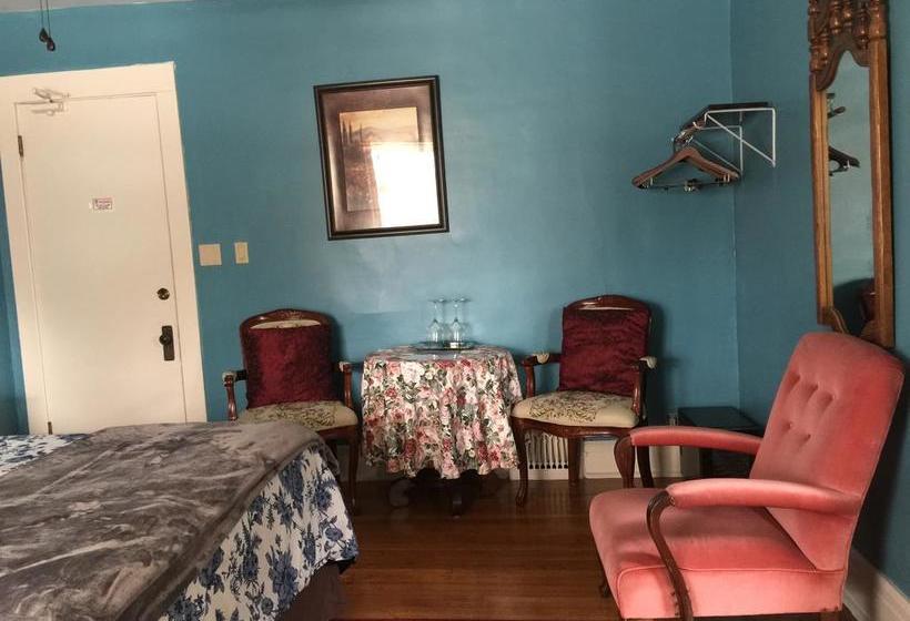 Hotel Acacia | Niagara Falls | Ontario | Canada 3