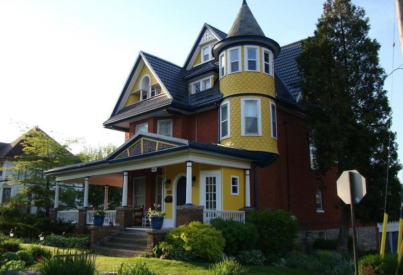 Hotel A Moment In Time Ontario