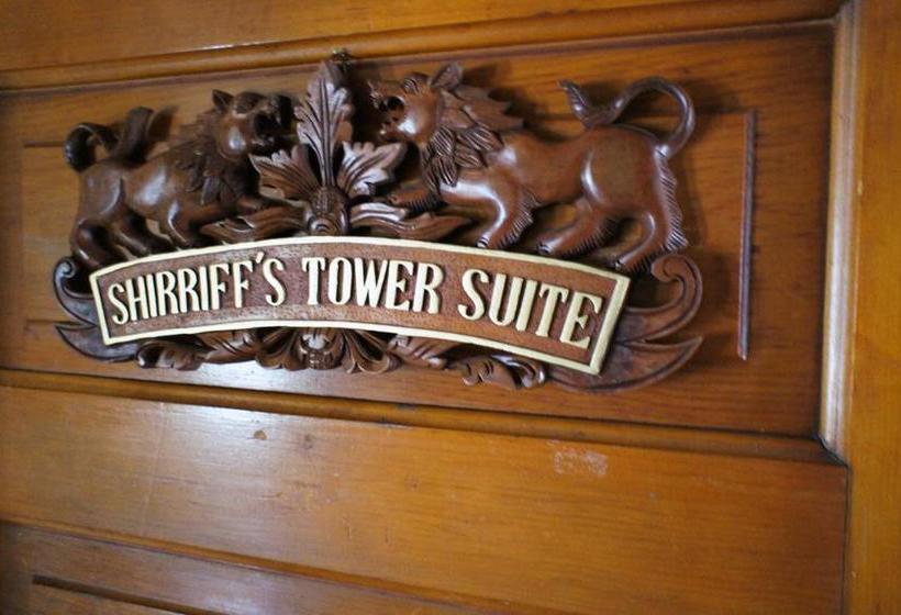 Hotel A Moment In Time | Niagara Falls | Ontario | Canada 8