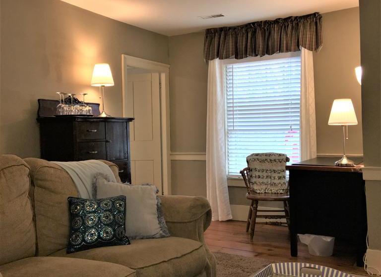 Hotel Schoolmaster's House Bed & Breakfast | Niagara Falls | Ontario | Canada 9