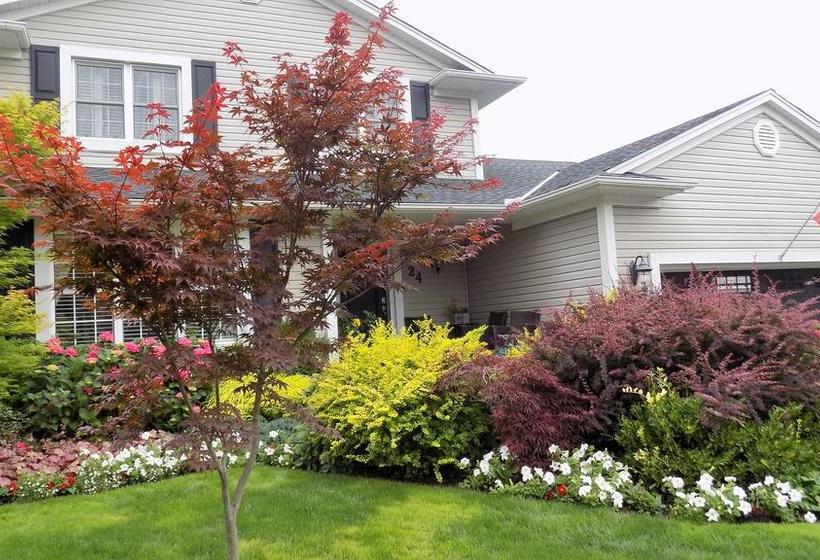 Hotel The Promenade B&b Niagara Falls Ontario