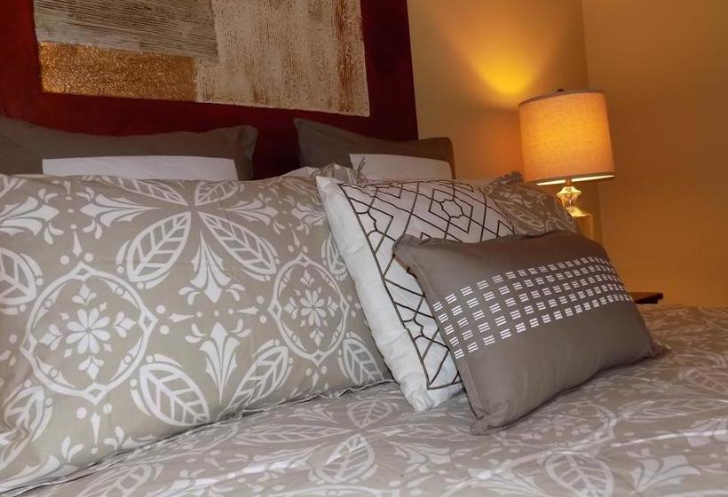 Hotel The Promenade B&b | Niagara Falls | Ontario | Canada 11