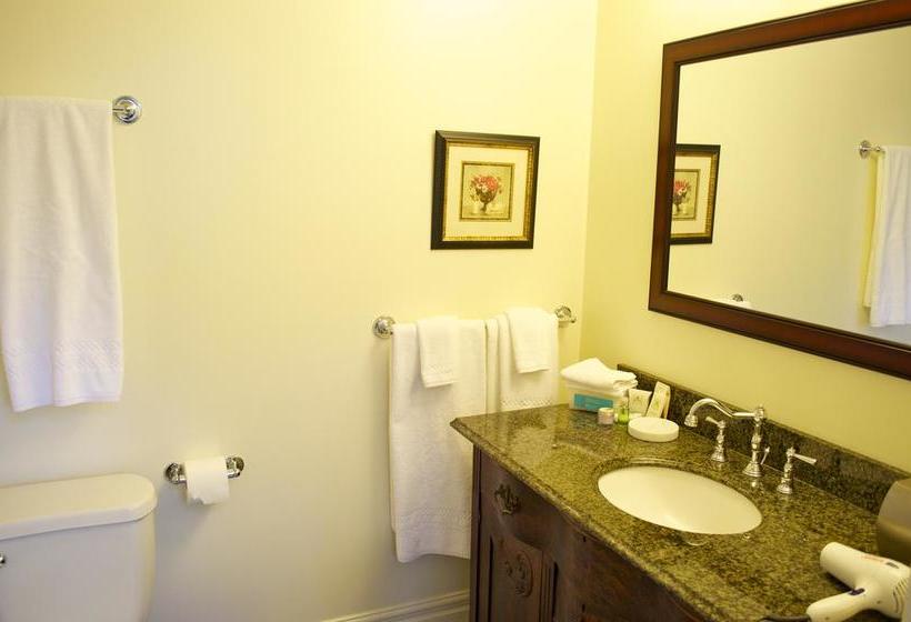 Hotel Brancliff Inn C1859 | Niagara Falls | Ontario | Canada 8