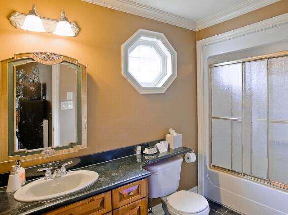 Hotel Maria's Bed&Breakfast | Niagara Falls | Ontario | Canada 9