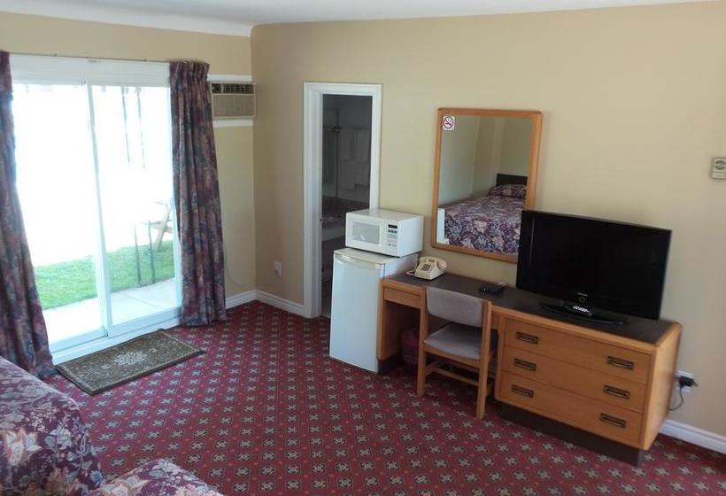 Franklin Motel & Trailer Park | North Bay | Ontario | Canada 3