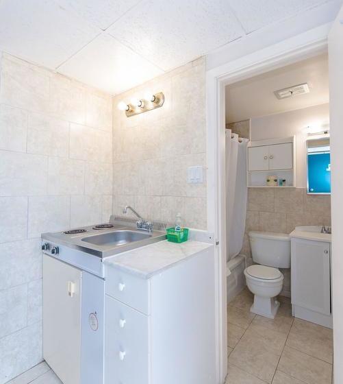 Niagara Parkway Court Motel | Niagara Falls | Ontario | Canada 10