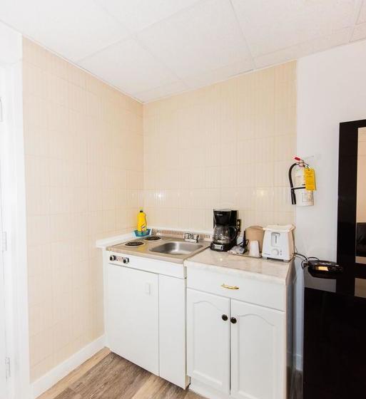 Niagara Parkway Court Motel | Niagara Falls | Ontario | Canada 4