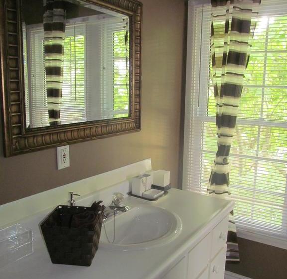 Hotel Cozy Inn | Niagara Falls | Ontario | Canada 11