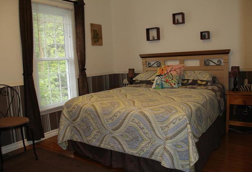 Hotel Cozy Inn | Niagara Falls | Ontario | Canada 12