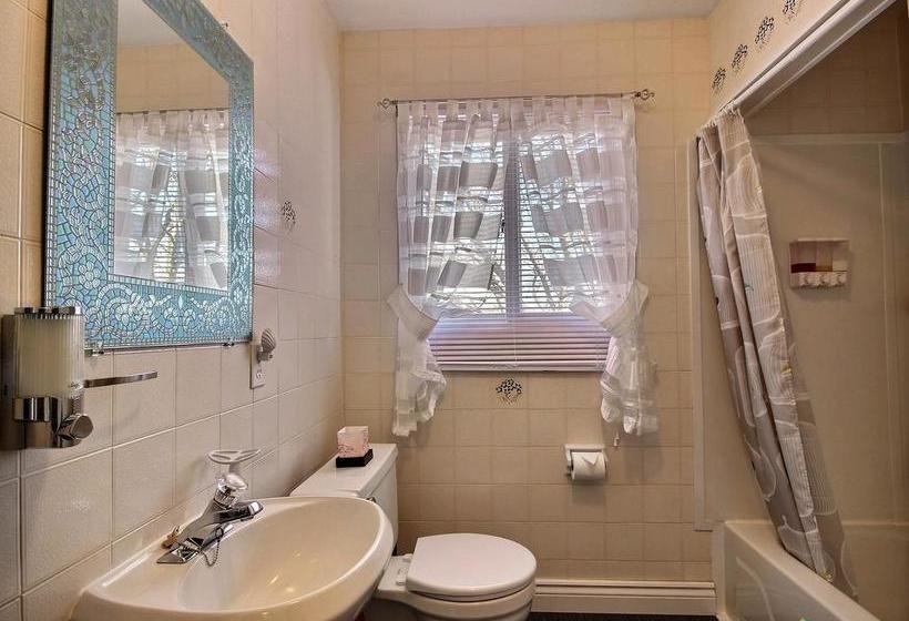 Hotel Cozy Inn | Niagara Falls | Ontario | Canada 16