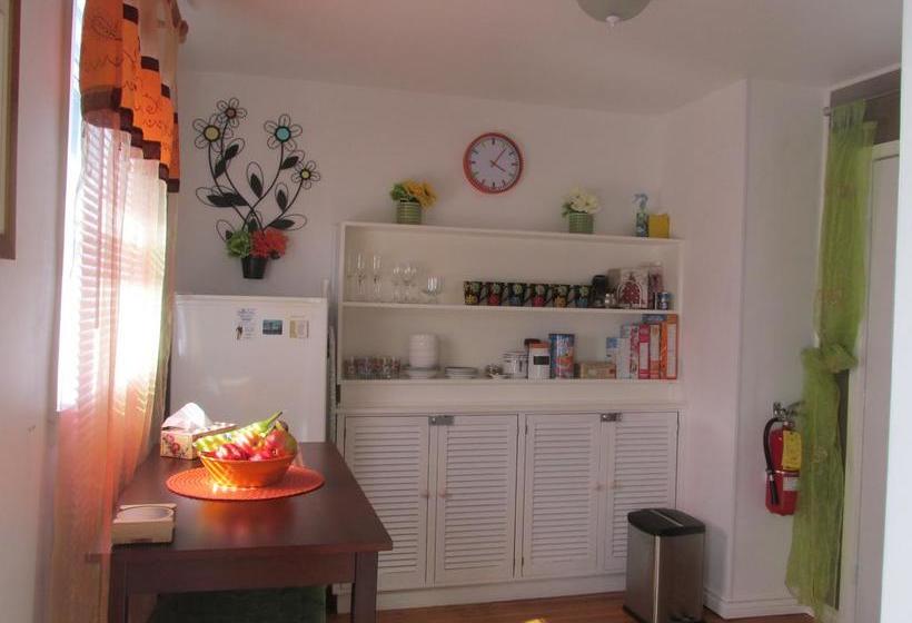 Hotel Cozy Inn | Niagara Falls | Ontario | Canada 6