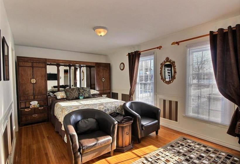 Hotel Cozy Inn | Niagara Falls | Ontario | Canada 7