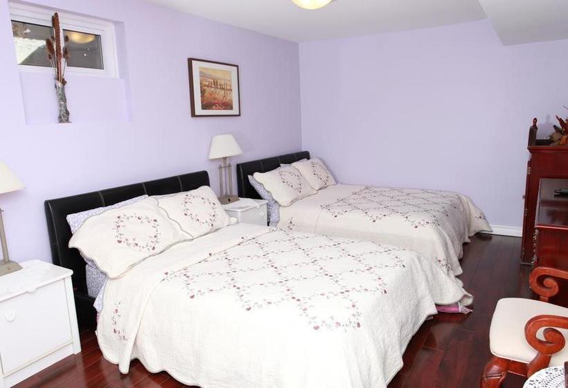 Hotel Amanda's Bed And Breakfast | Markham | Ontario | Canada 7