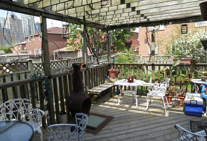 Hotel All Seasons Bed & Breakfast Mississauga Ontario