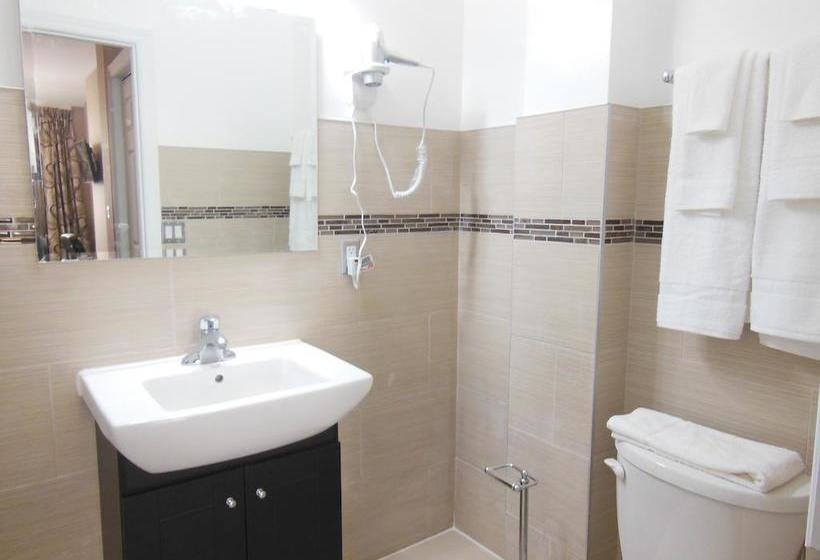 Nu Hotel Toronto Airport | Mississauga | Ontario | Canada 3