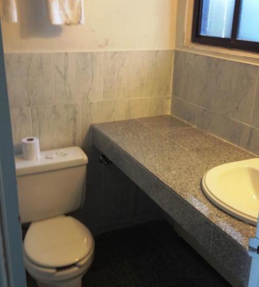 American Plaza Motel | London | Ontario | Canada 15