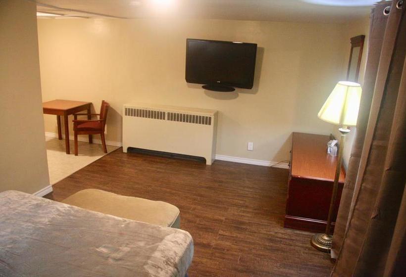 American Plaza Motel | London | Ontario | Canada 3