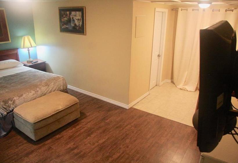 American Plaza Motel | London | Ontario | Canada 4