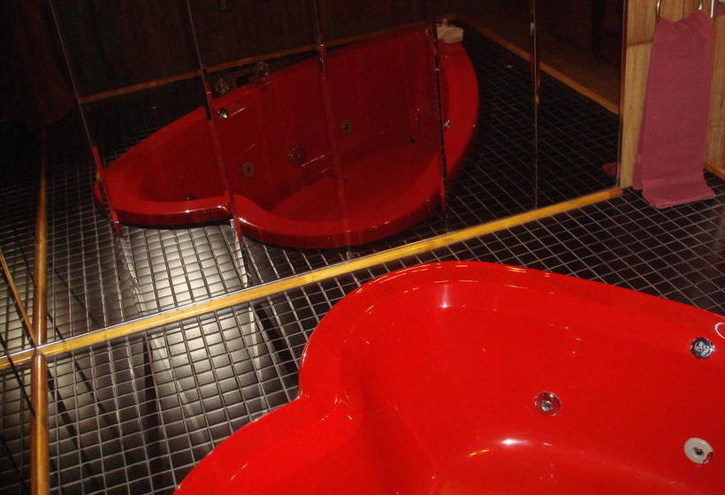 Motor Court Motel | London | Ontario | Canada 12