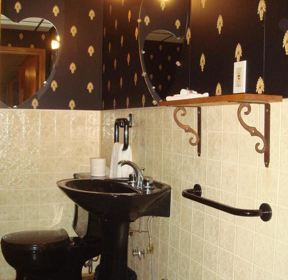 Motor Court Motel | London | Ontario | Canada 13