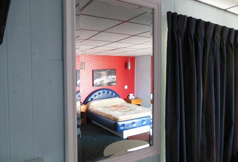 Motor Court Motel | London | Ontario | Canada 4