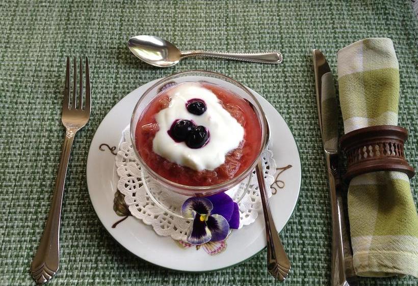 Hotel Richmond House Bed And Breakfast | Kelowna | British Columbia | Canada 6