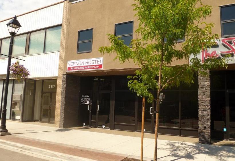 Hotel Vernon Hostel | Kelowna | British Columbia | Canada 15