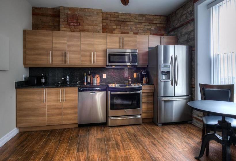 Western Hotel & Executive Suites | Guelph | Ontario | Canada 15