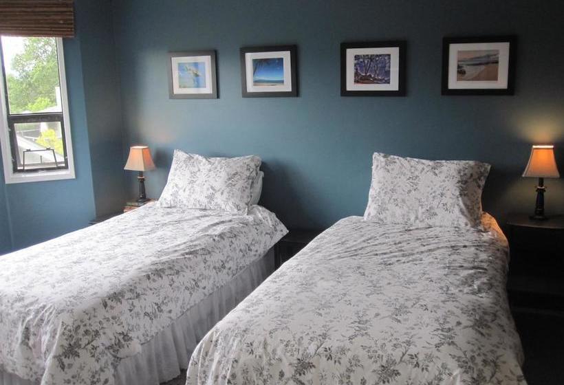 Hotel Valley View Bed And Breakfast | Duncan | British Columbia | Canada 3