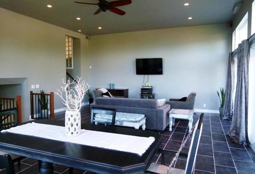 Hotel Panorama Bed And Breakfast | Duncan | British Columbia | Canada 11