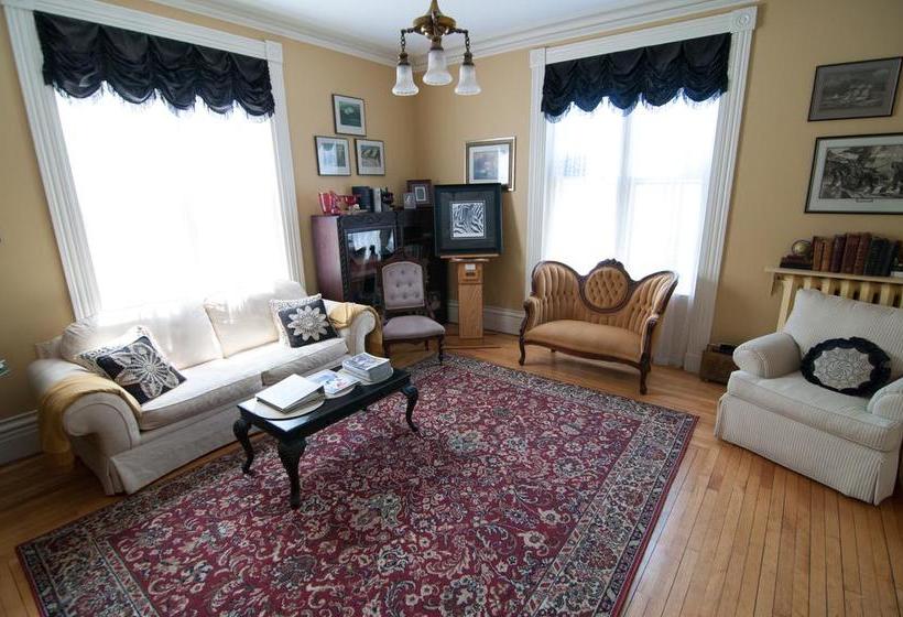 Hotel Shipwright Inn | Charlottetown | Prince Edward Island | Canada 14