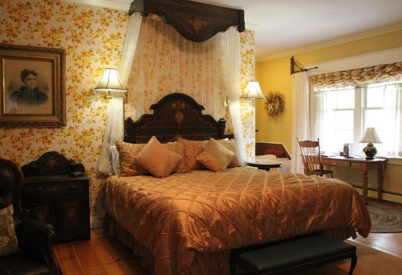 Hotel Shipwright Inn | Charlottetown | Prince Edward Island | Canada 17