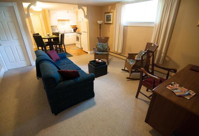 Hotel Shipwright Inn | Charlottetown | Prince Edward Island | Canada 19