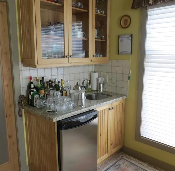 Hotel Buffaloberry Bed And Breakfast | Canmore | Alberta | Canadá 4