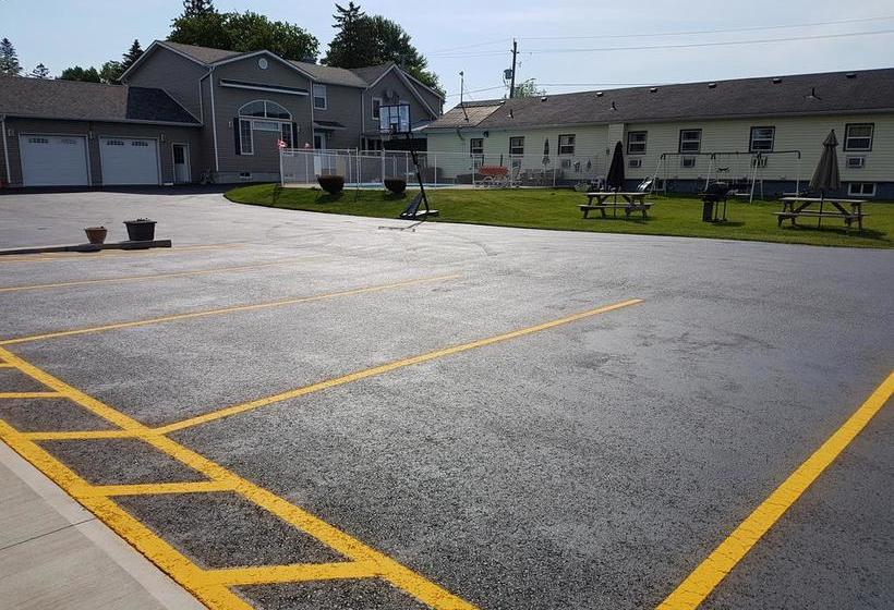 Hotel Fox Motor Inn | Belleville | Ontario | Canada 7