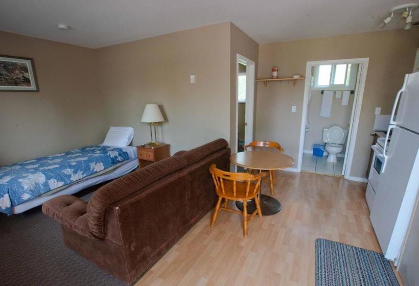 Bayside Motel | Belleville | Ontario | Canada 13