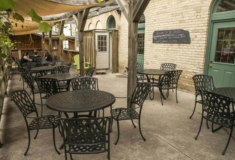 Hotel Arlington | Brantford | Ontario | Canada 7