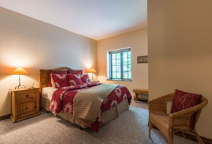 Algonquin - Rvmt | Mont Tremblant | Quebec | Canada 1