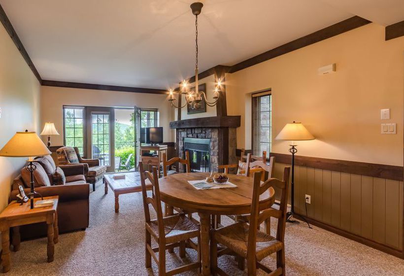 Algonquin - Rvmt | Mont Tremblant | Quebec | Canada 11