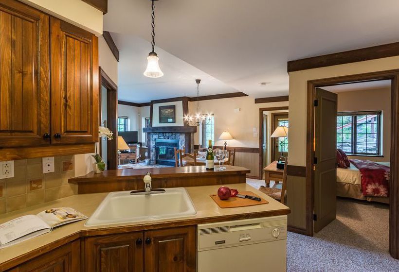 Algonquin - Rvmt | Mont Tremblant | Quebec | Canada 5