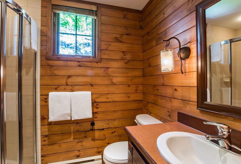 L'Altitude Rvmt | Mont Tremblant | Quebec | Canada 18